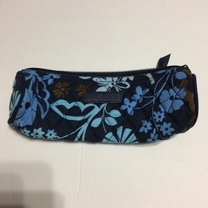 NWOT Vera Bradley On a Roll Case